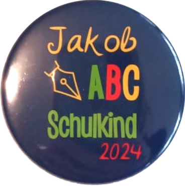 Button Schulkind mit Namen dunkelblau ABC 2024